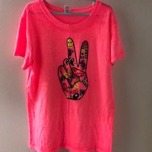 Girls hot pink peace sign t shirt.